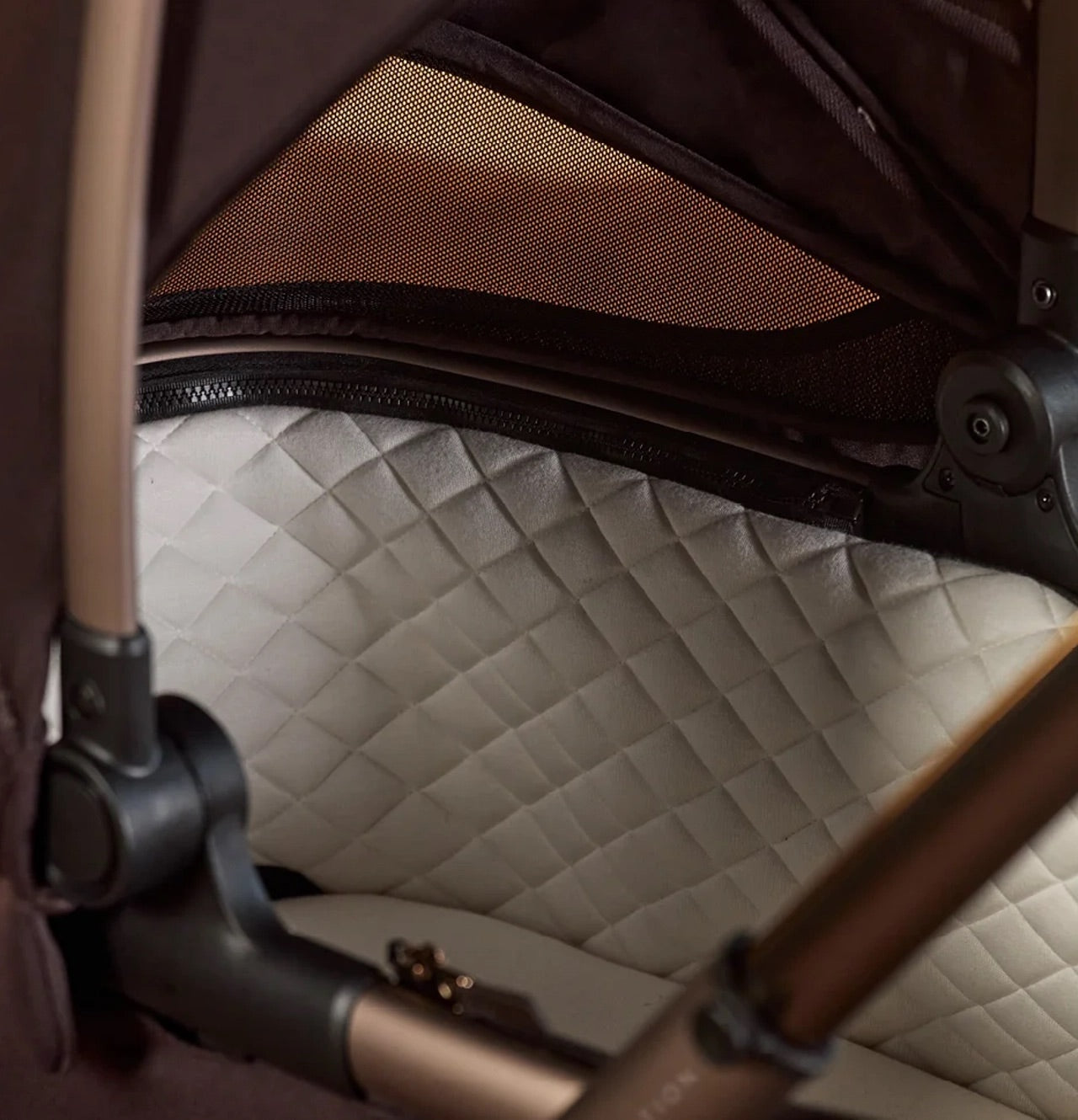 Reef 2 SE Ganache Pushchair Bundle | All-Terrain, Versatile Design 7
