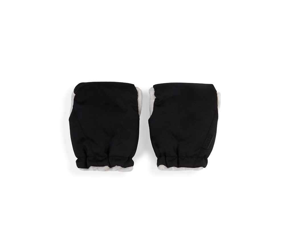 Sierra Accessory Pack | Luxury Seat Liner, Thermal Gloves 3