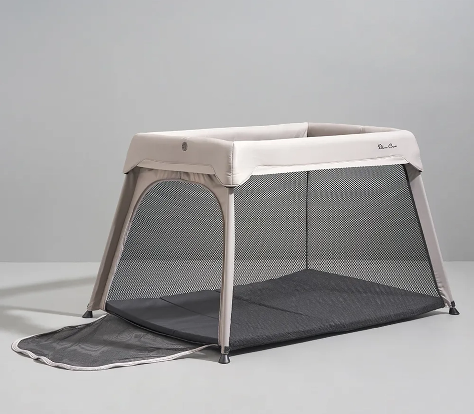 Sierra Travel Crib | Lightweight, 3-in-1 Design with Newborn Insert 3