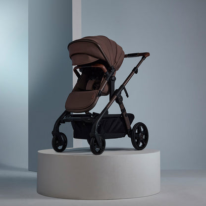 Waverly 3 Caramel Bundle | 13-Piece Stroller System 6